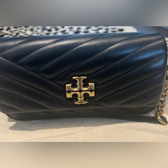 Tory Burch Kira Chevron Shoulder Bag - Picture 5 of 9